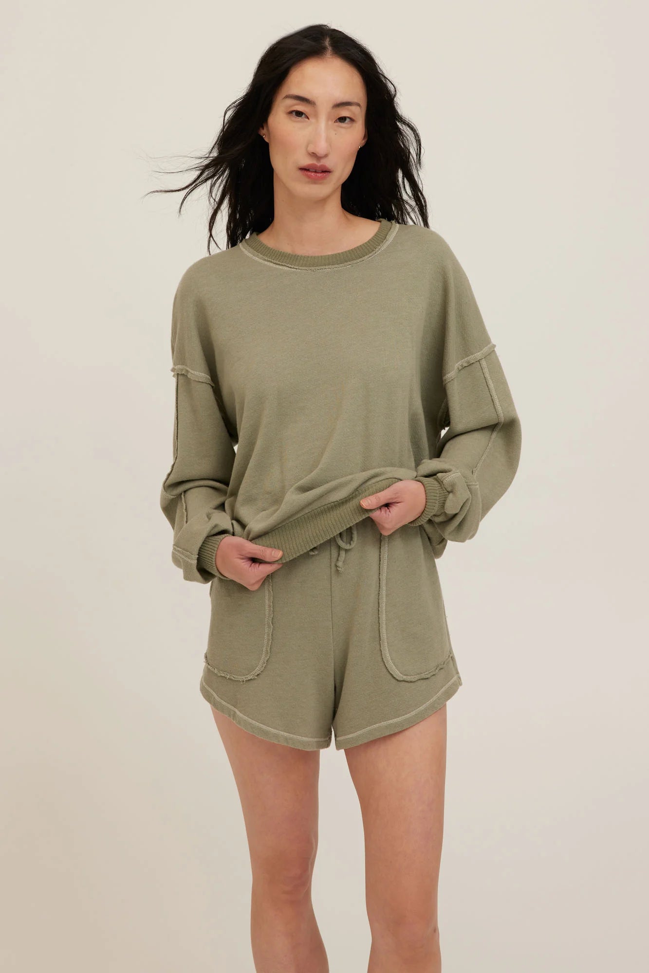Heathered Contrast Stitch Short