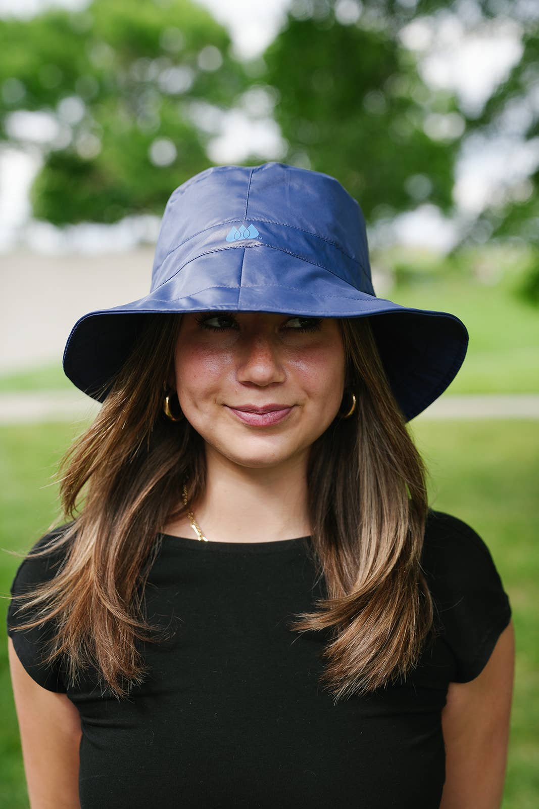 Shiny Navy RAINCAP