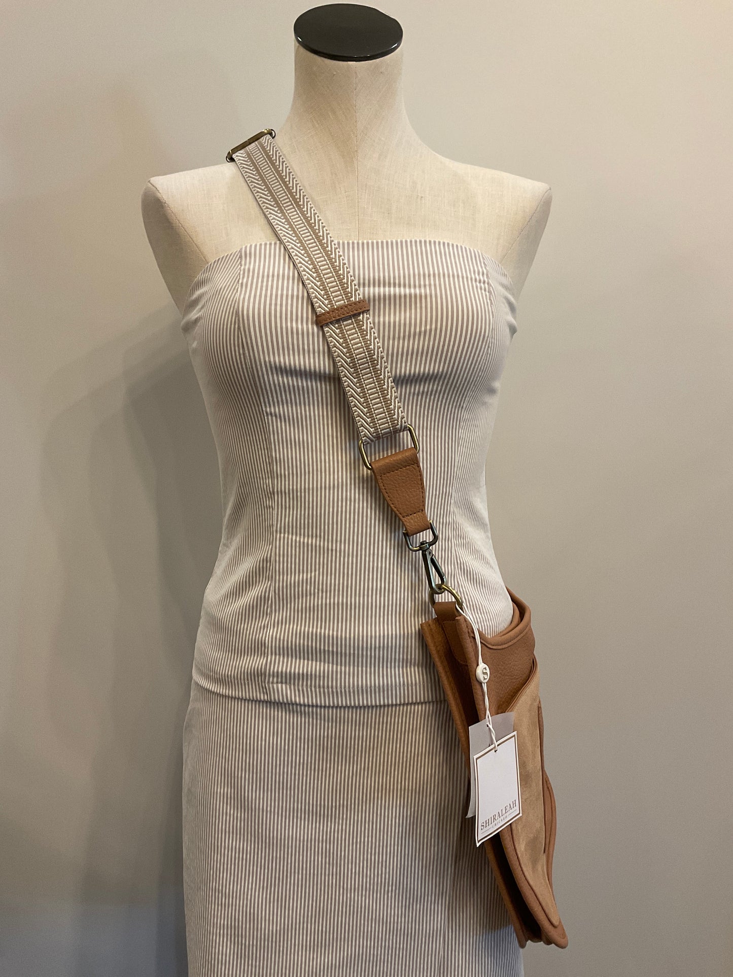 Arden Guitar Strap Cross-Body