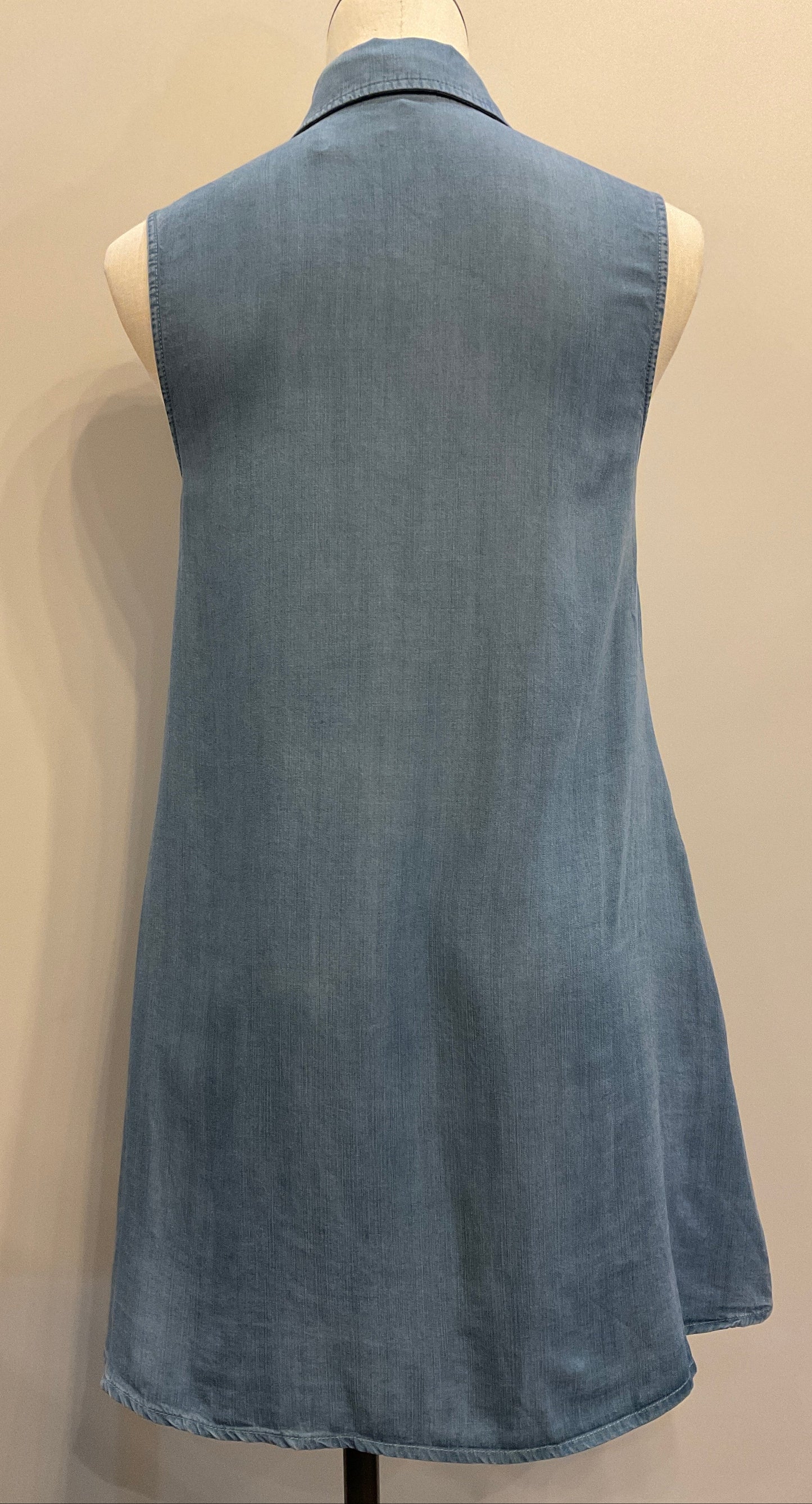 Embroidered S/L Denim Mini