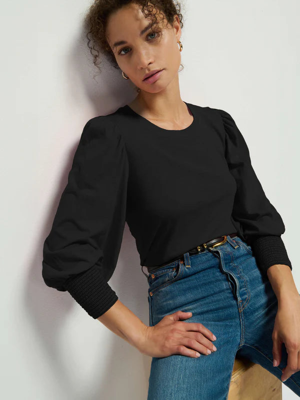Loren Peasant Tee
