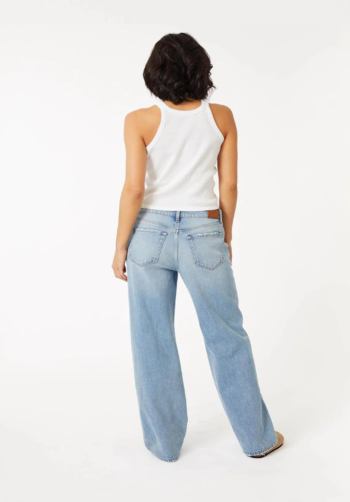 Gwen Low slung Jean