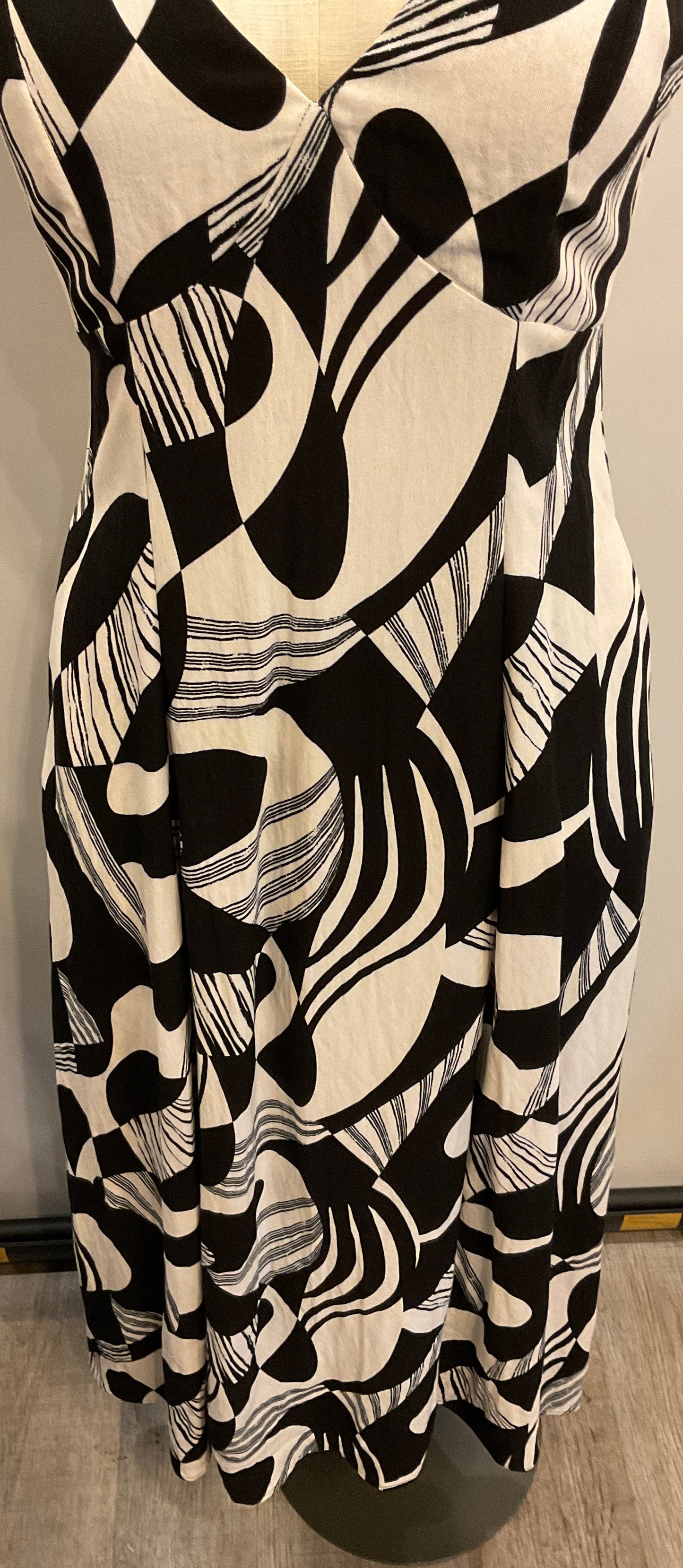 Black & Cream Dress