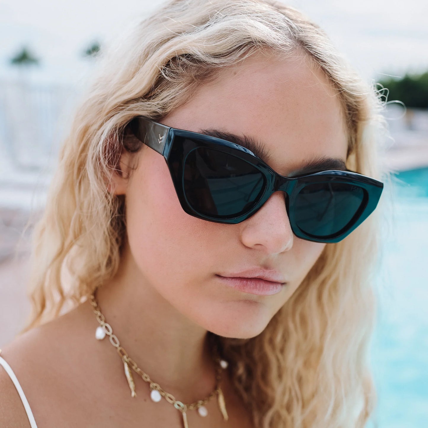 I-SEA Avery