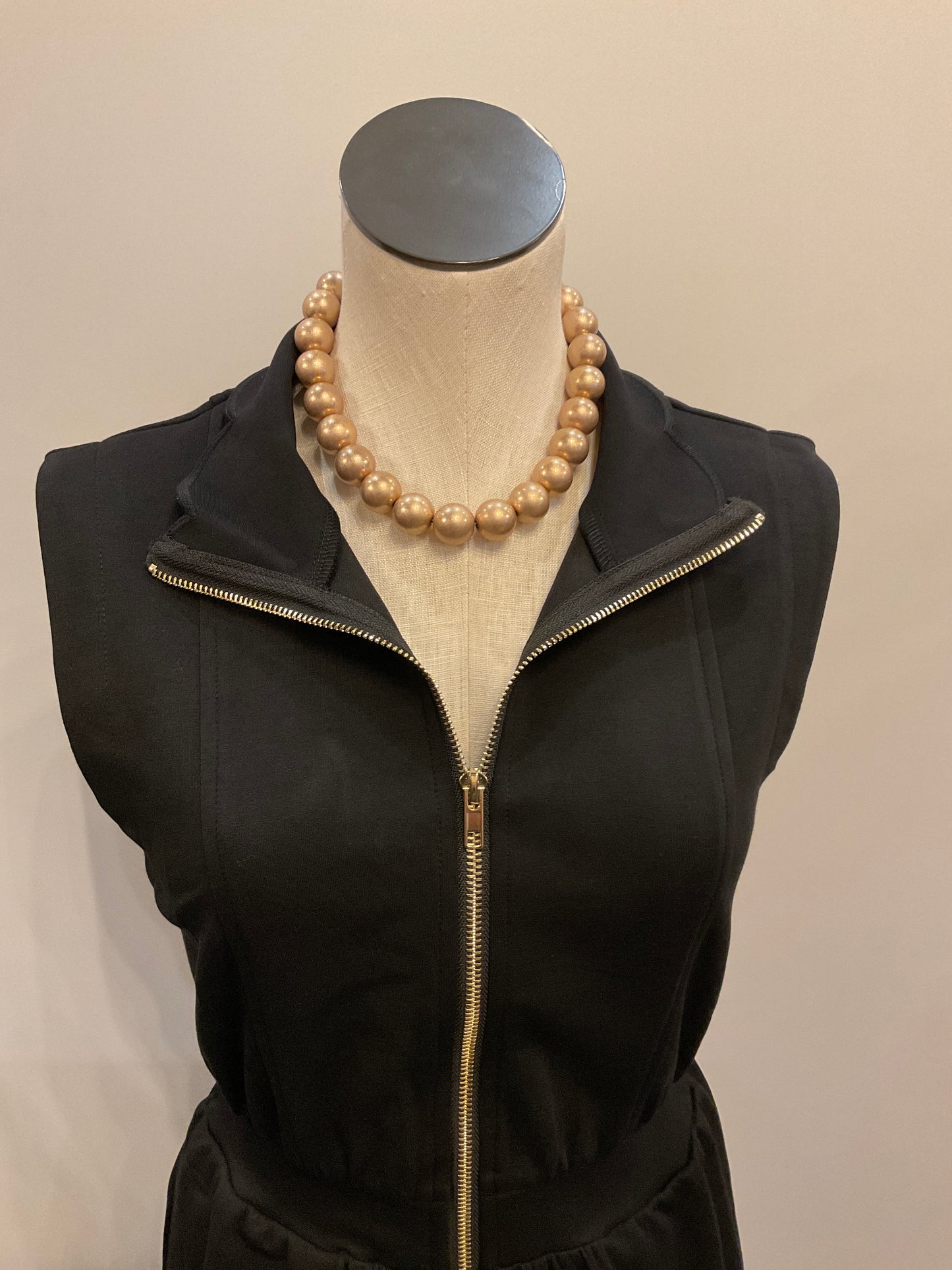 Scallop Zipper Mini