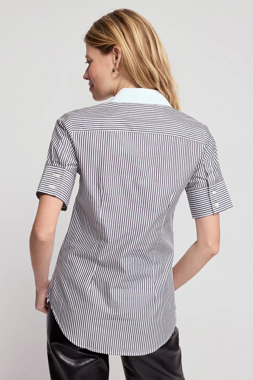 The Short Sleeve Shirt in Gunmetal/White
