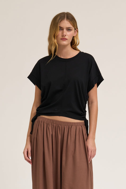 Black Side Scrunch Tee