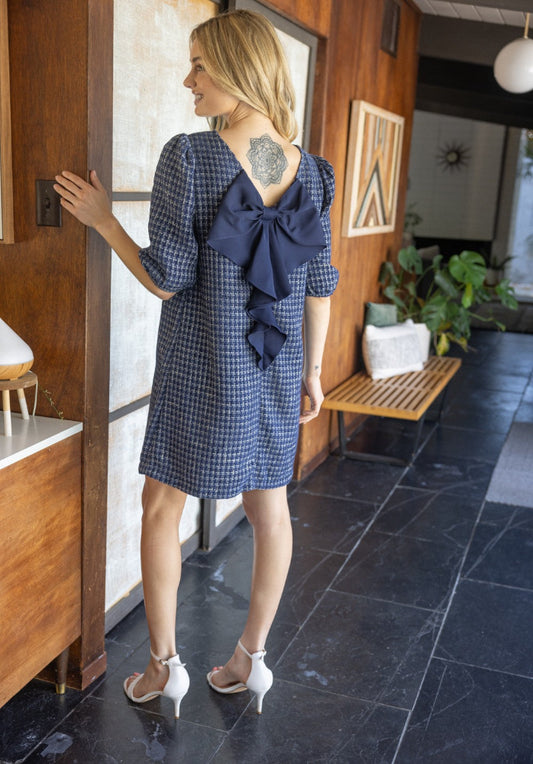 Contrast Shift Dress with Bow