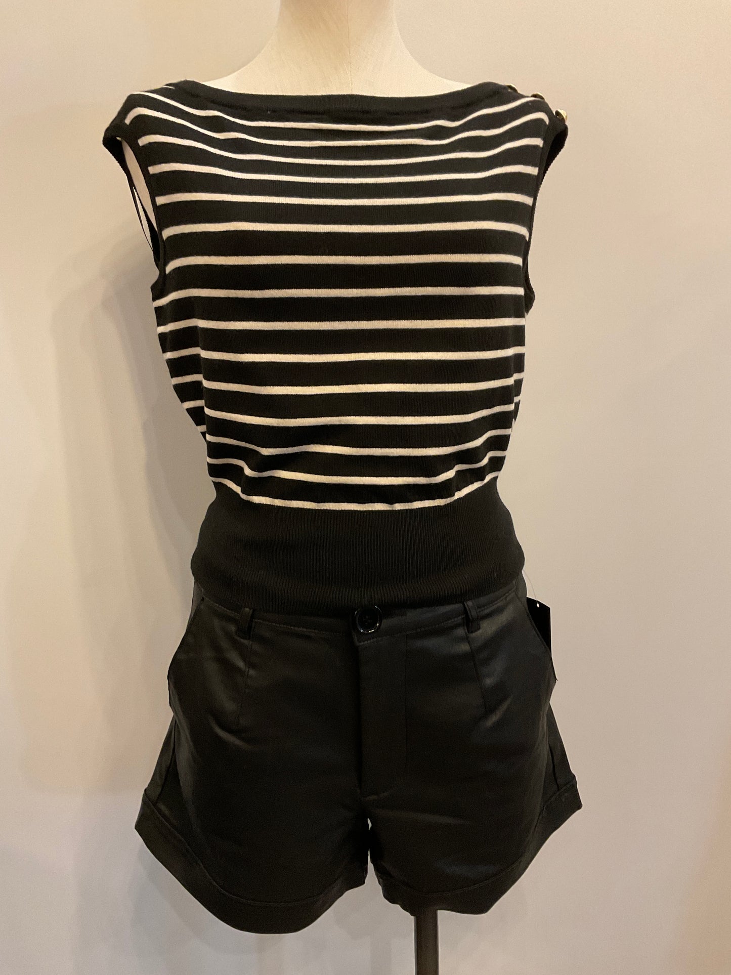 Kut from the Kloth Miranda Short