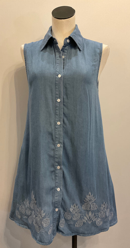 Embroidered S/L Denim Mini