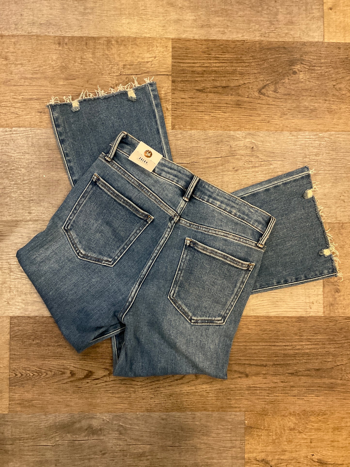 HR Crop Flare W/Distressed