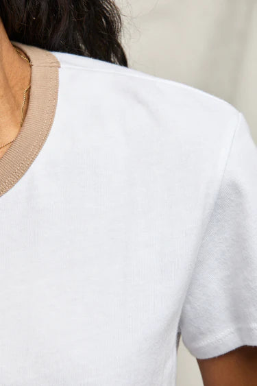 Perfect White Tee Billie