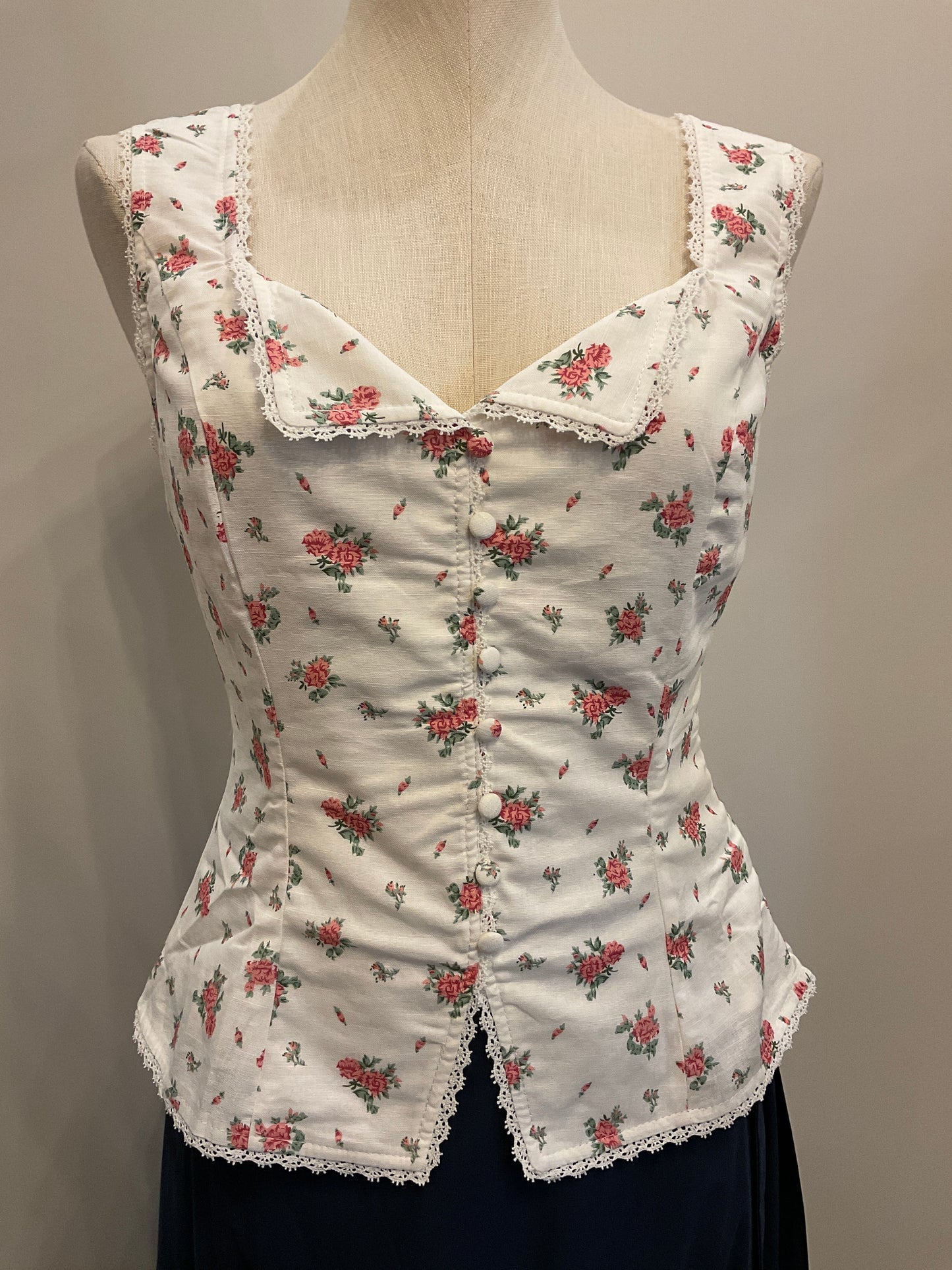 Floral Top w/Lace Trim