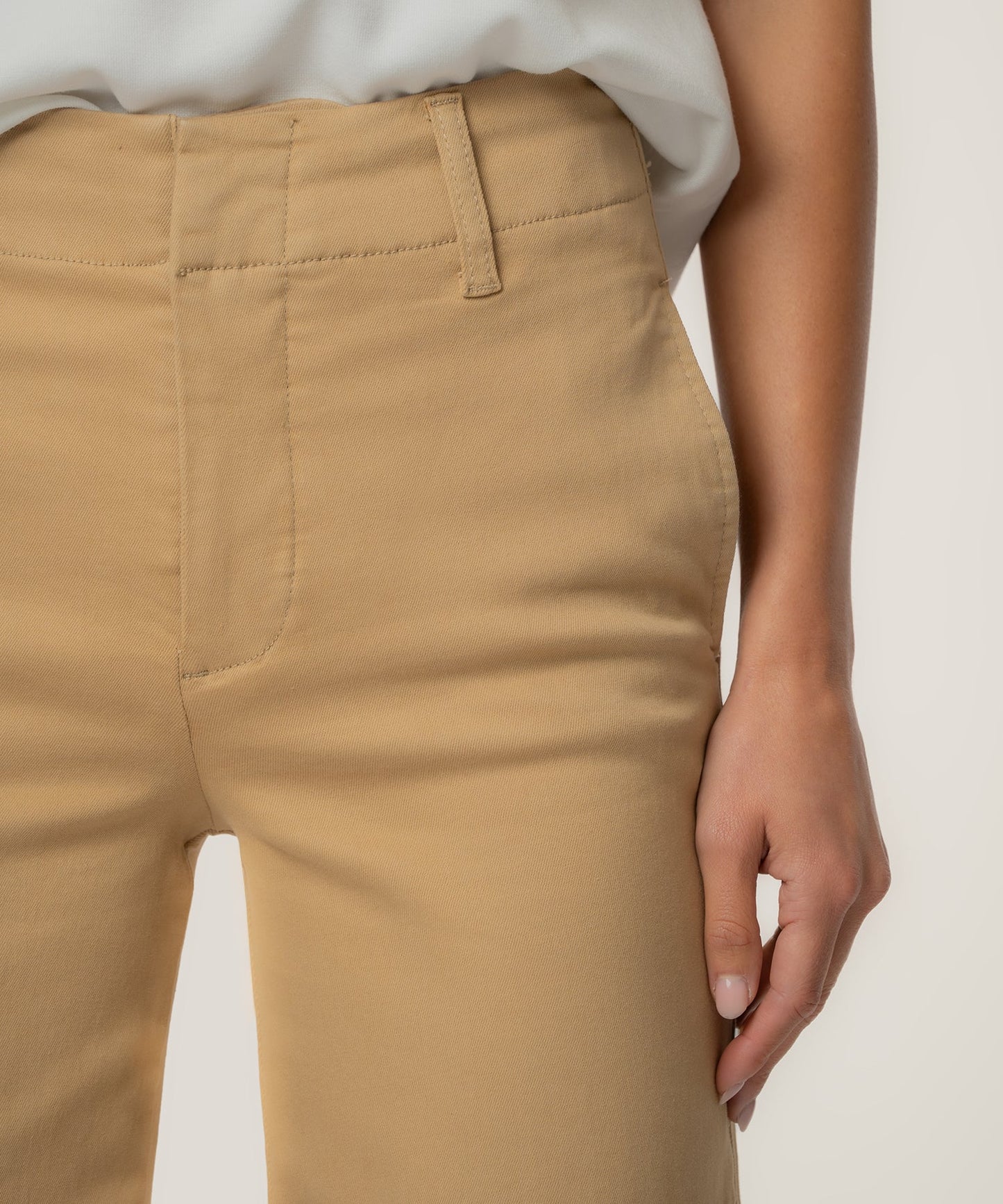 Kut from the Kloth SIenna HIgh Rise Straight Leg Roll Khaki