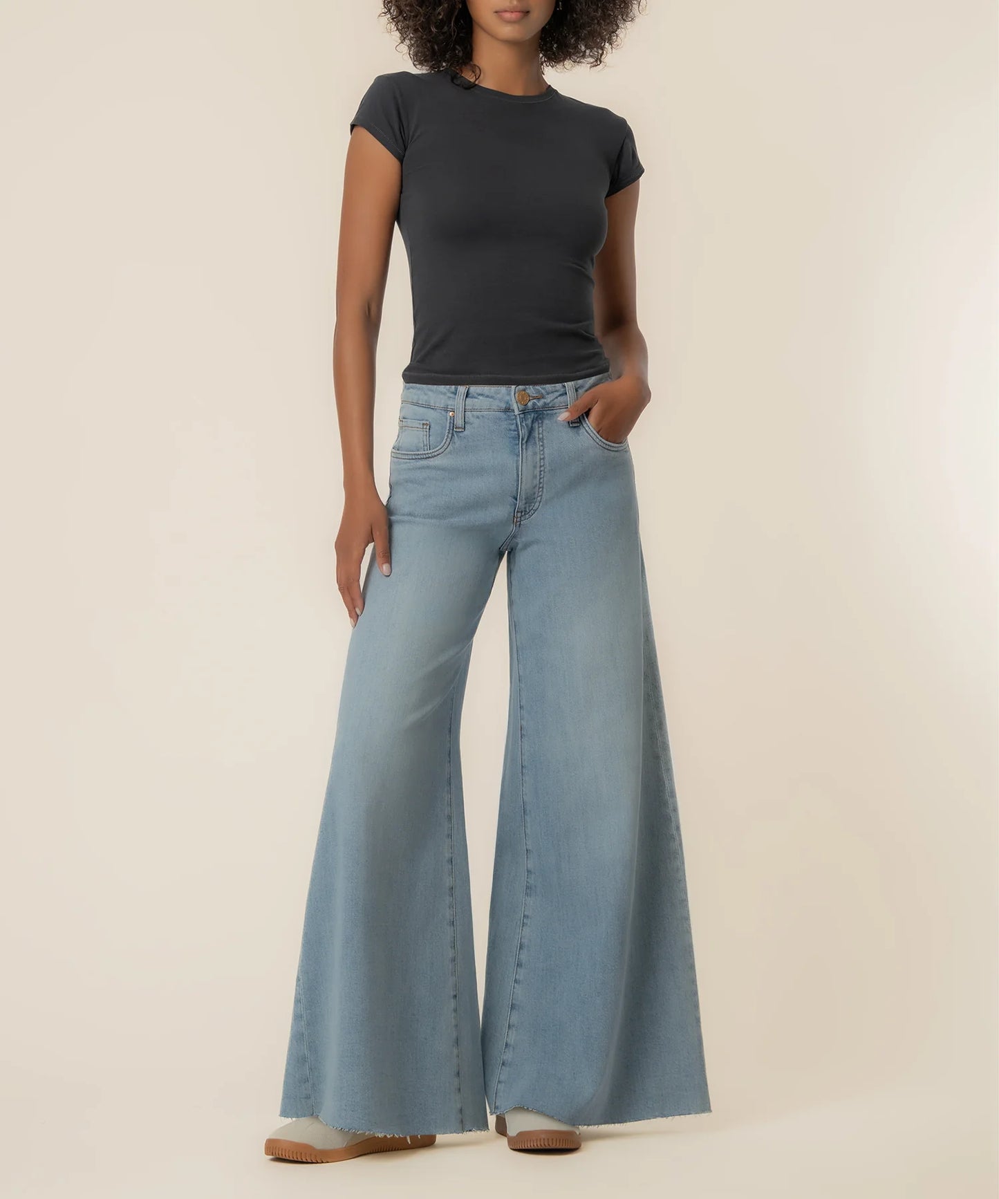 Kut from the Kloth Blake Fab Ab High Rise Super Wide Leg
