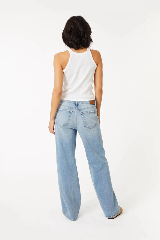 Gwen Low slung Jean