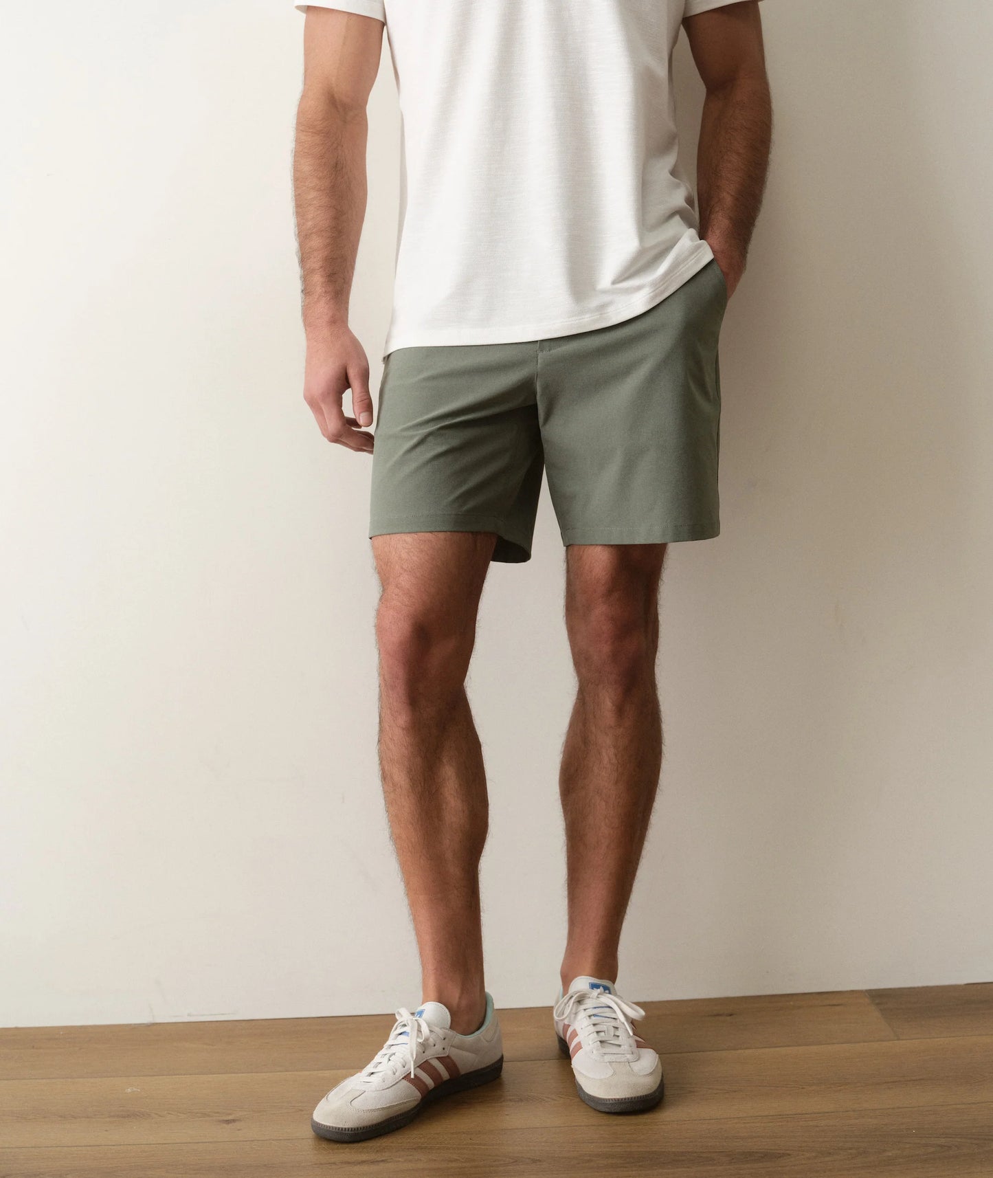 Marine Layer Hybrid 7" Shorts