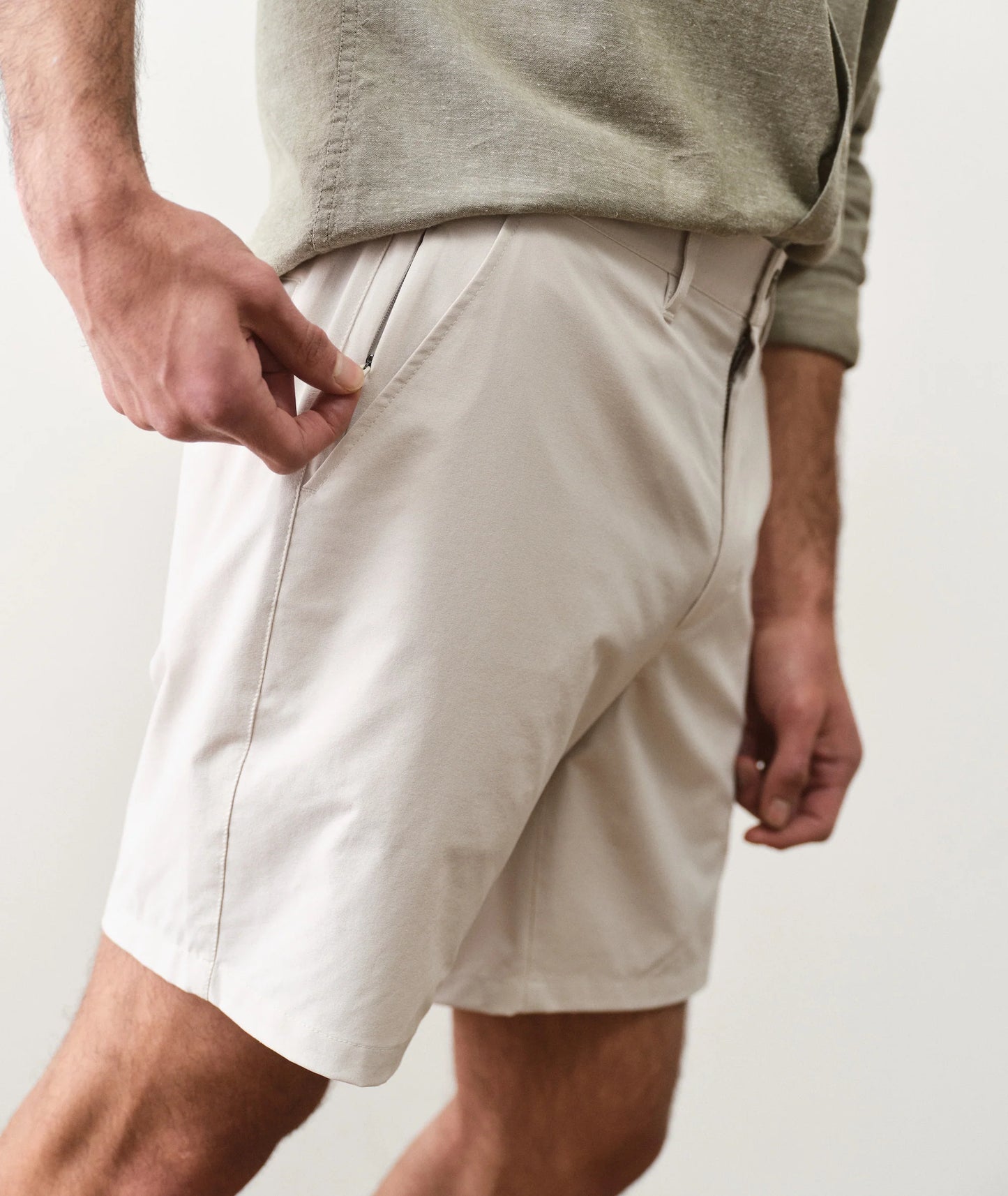 Marine Layer Hybrid 7" Shorts