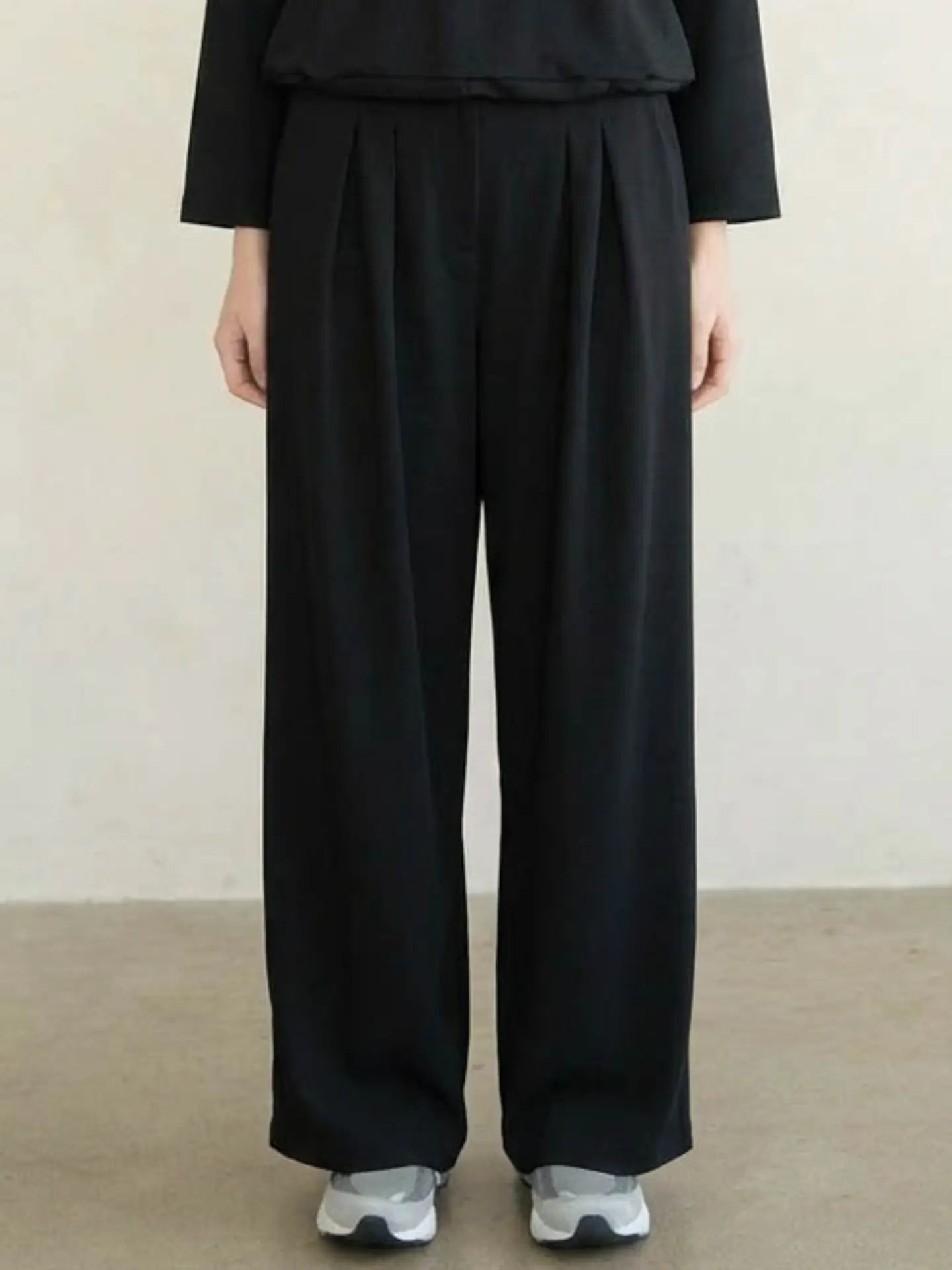 The Ulitmate Pleated Pant