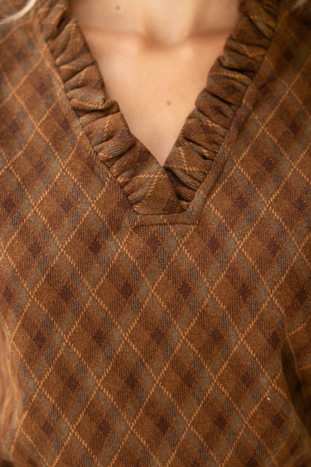 V-Neck Argyle Plaid Flannel Top