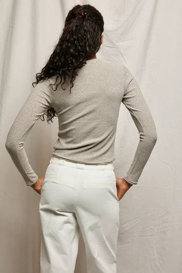 PerfectWhiteTee Emma