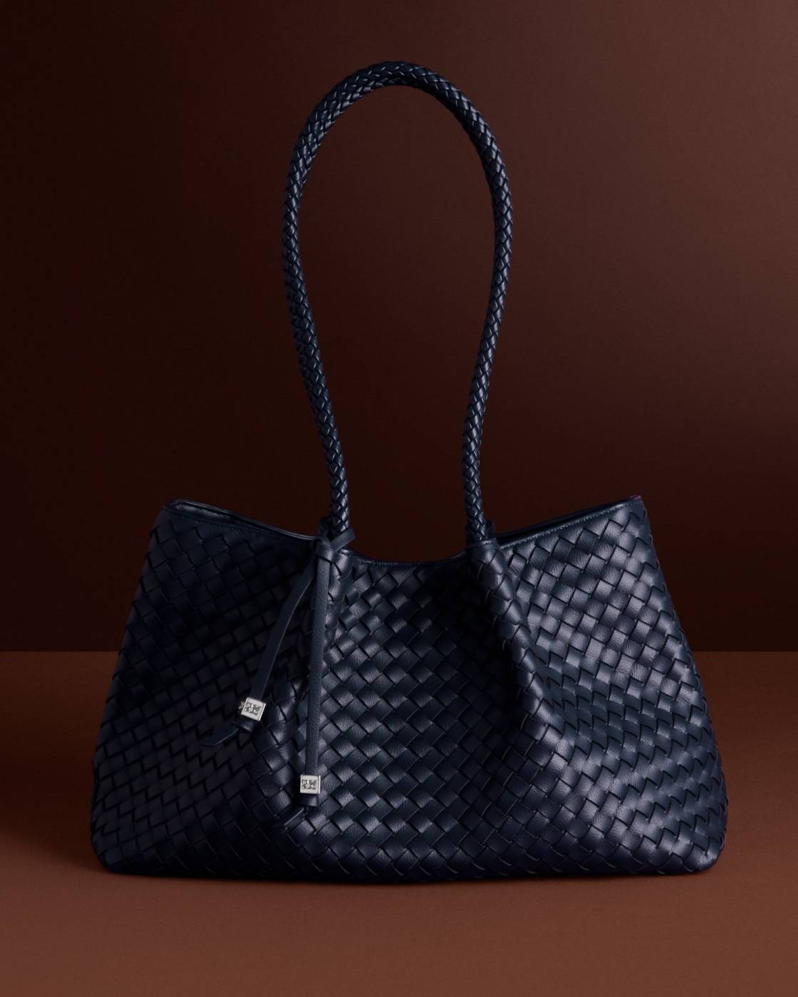 Katie Loxton Nova 8 7/8